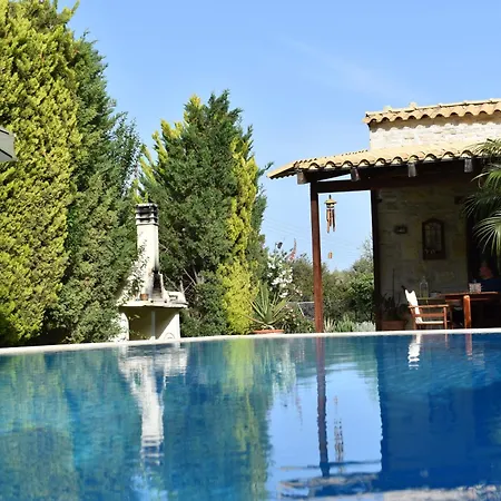 Private Near Arvi *